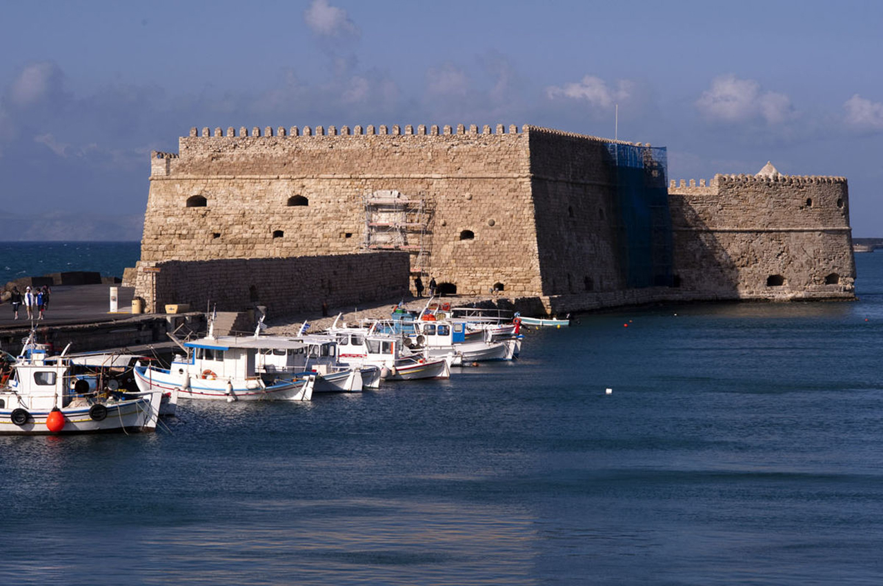 Heraklio ferry tickets